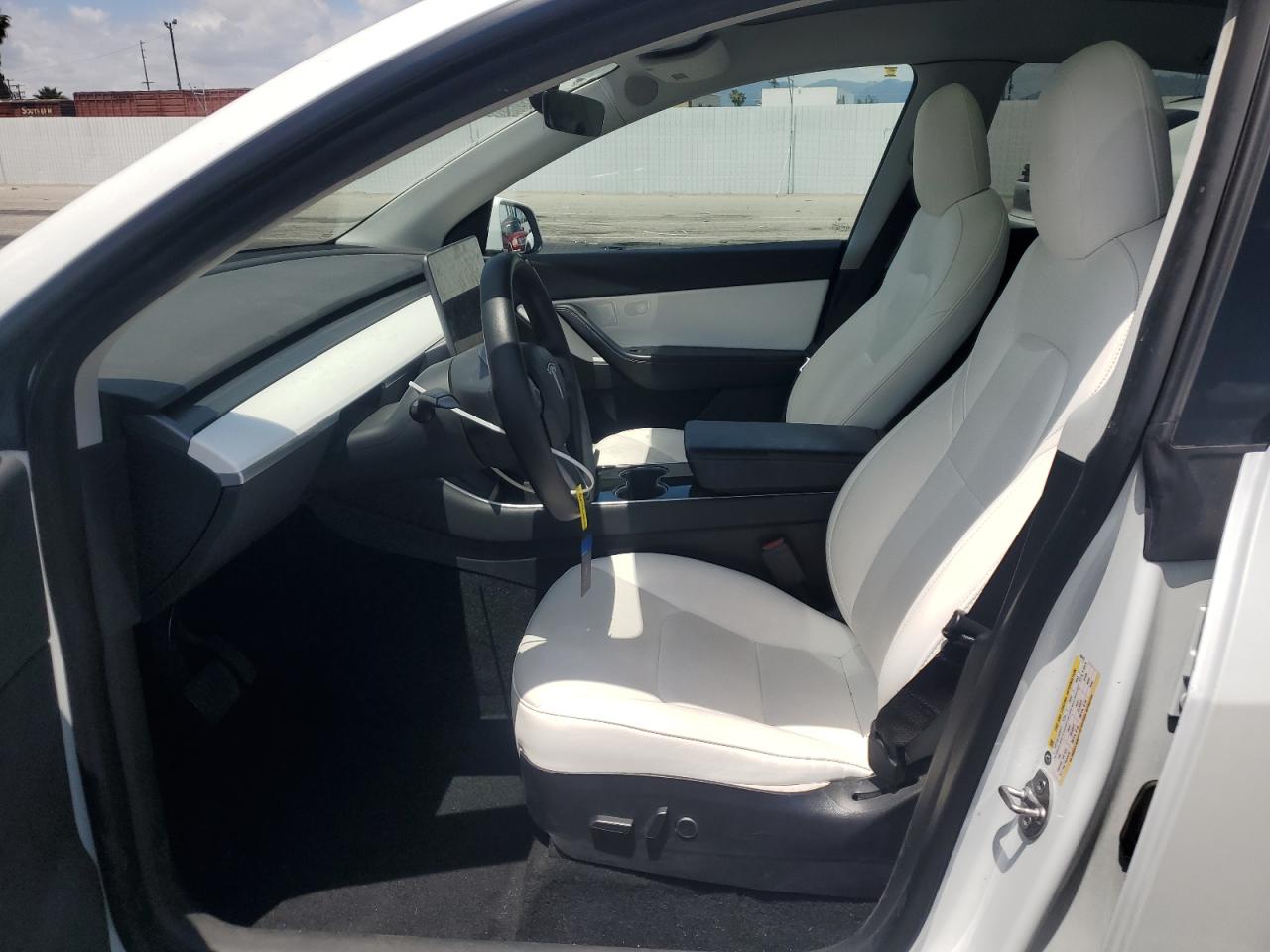 2021 Tesla Model Y VIN: 5YJYGDEE7MF068975 Lot: 56716945
