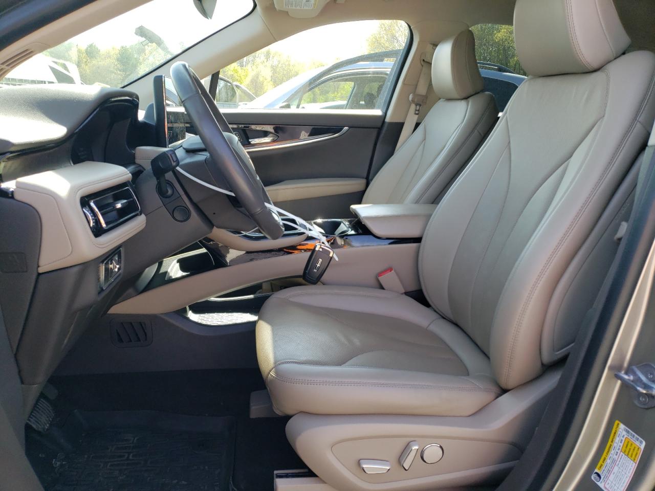2023 Lincoln Nautilus Reserve VIN: 2LMPJ8K93PBL17186 Lot: 54870935