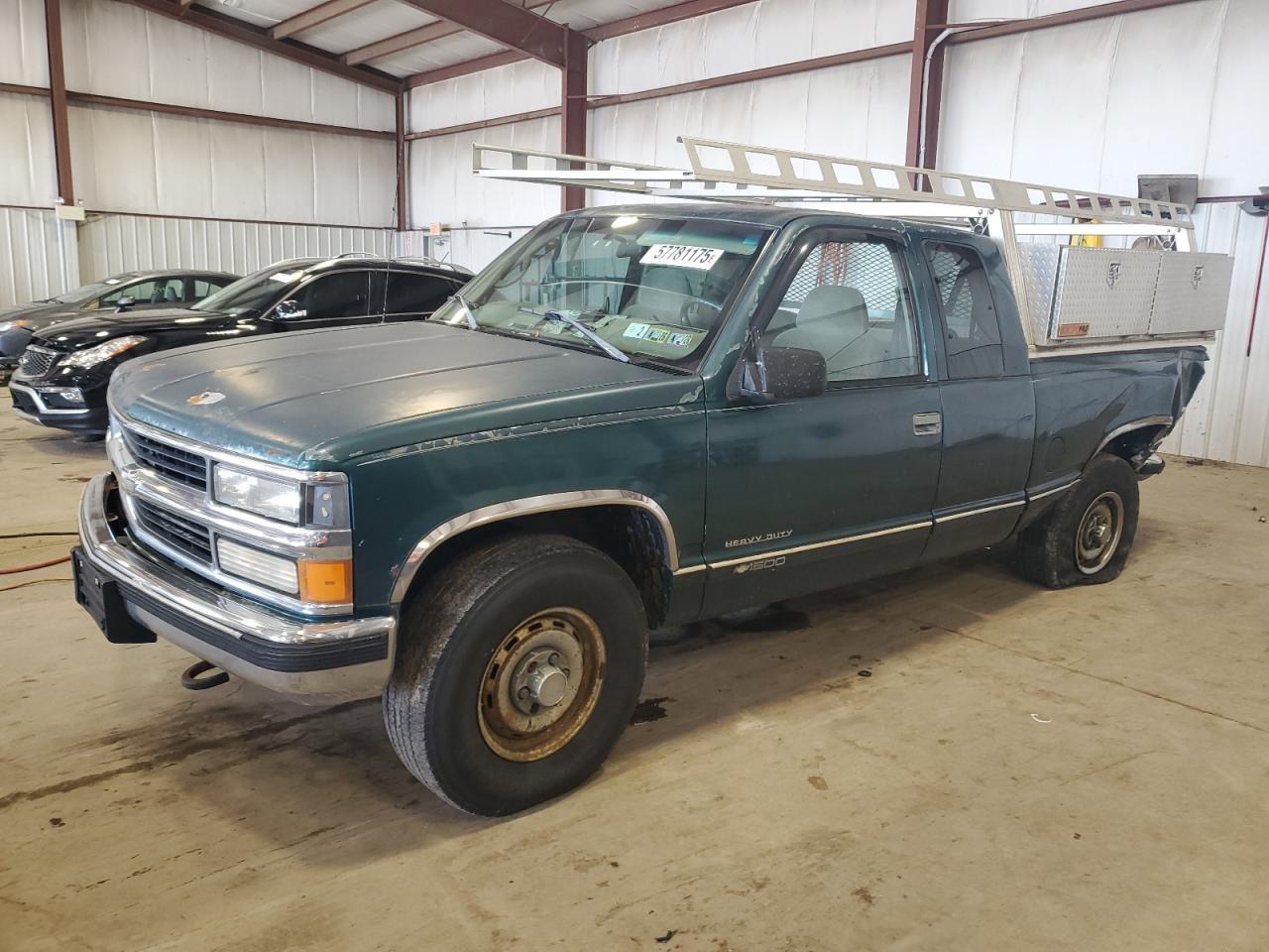 1998 Chevrolet Gmt-400 K1500 na sprzedaż w Pennsburg, PA - Rear End