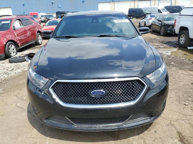 Седани FORD TAURUS 2015 Чорний