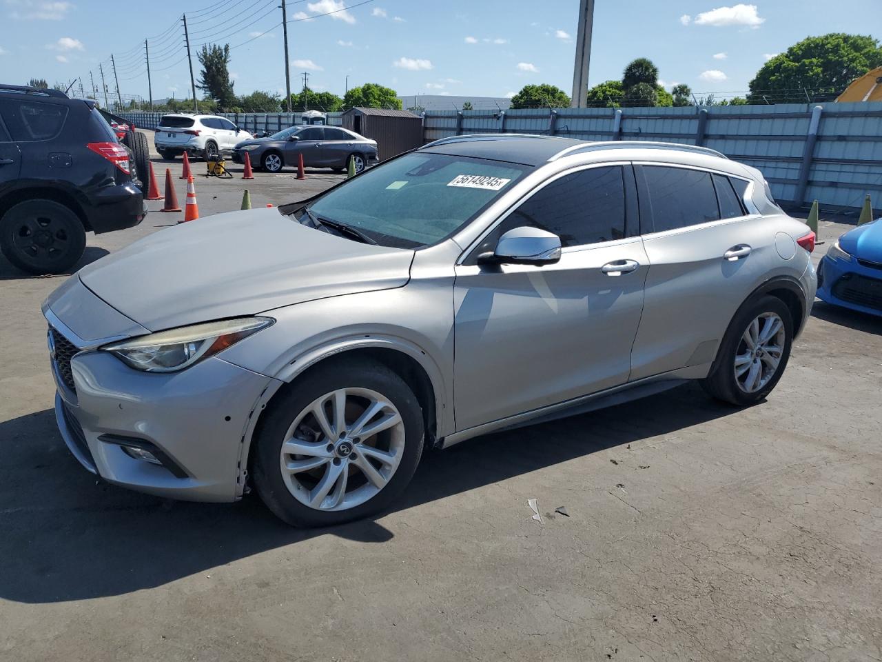 Miami, FL에서 판매 중인 2017 Infiniti Qx30 Base - Mechanical
