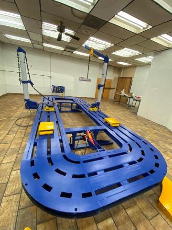 2025 'Other Heavy Equipment' Frame Mach на продаже в Avon, MN - Minor Dent/Scratches