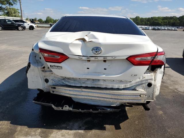  TOYOTA CAMRY 2018 Белый