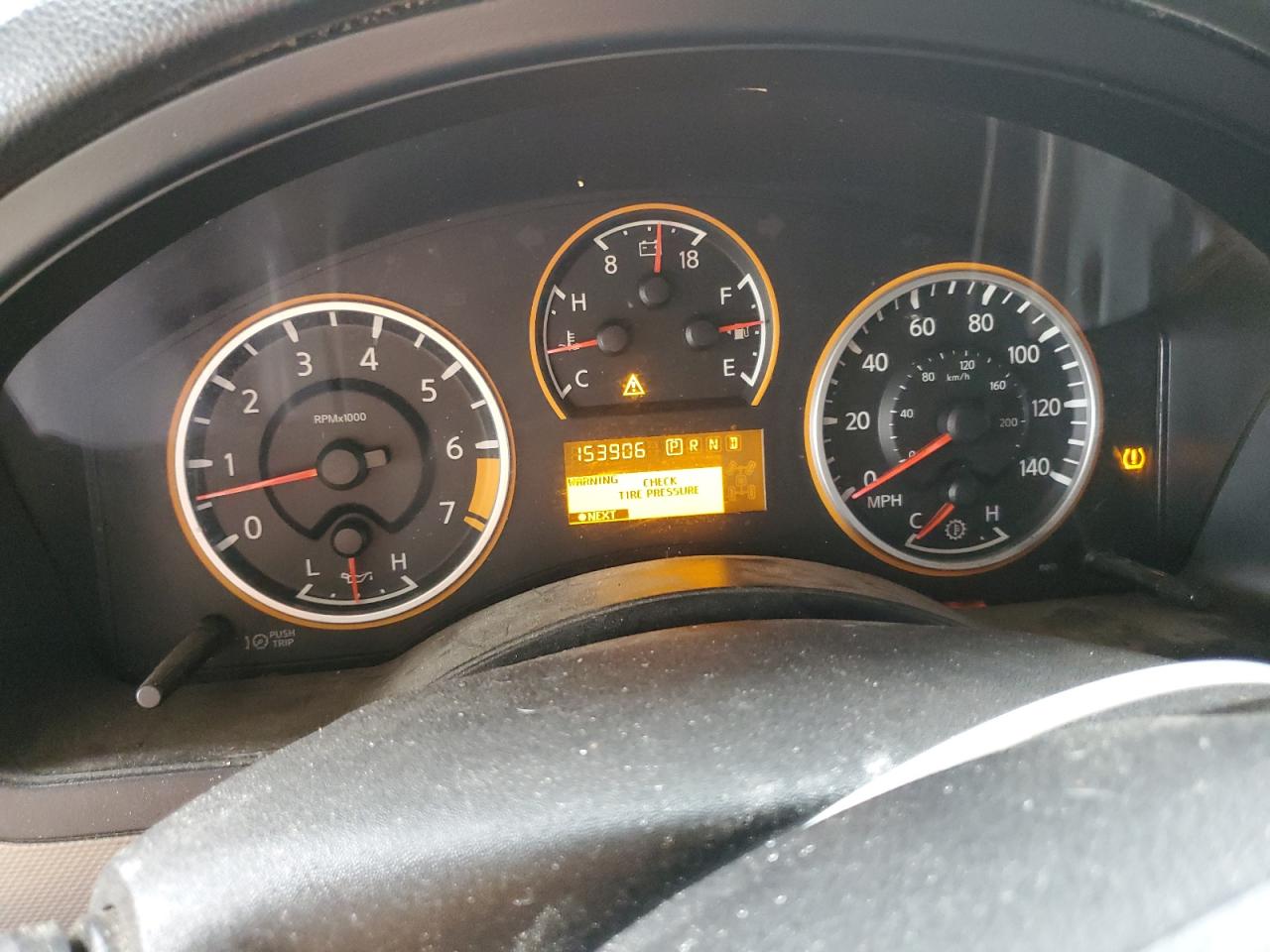 2014 Nissan Armada Sv VIN: 5N1AA0ND3EN600935 Lot: 54394995