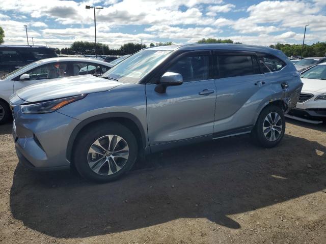 TOYOTA HIGHLANDER 2021