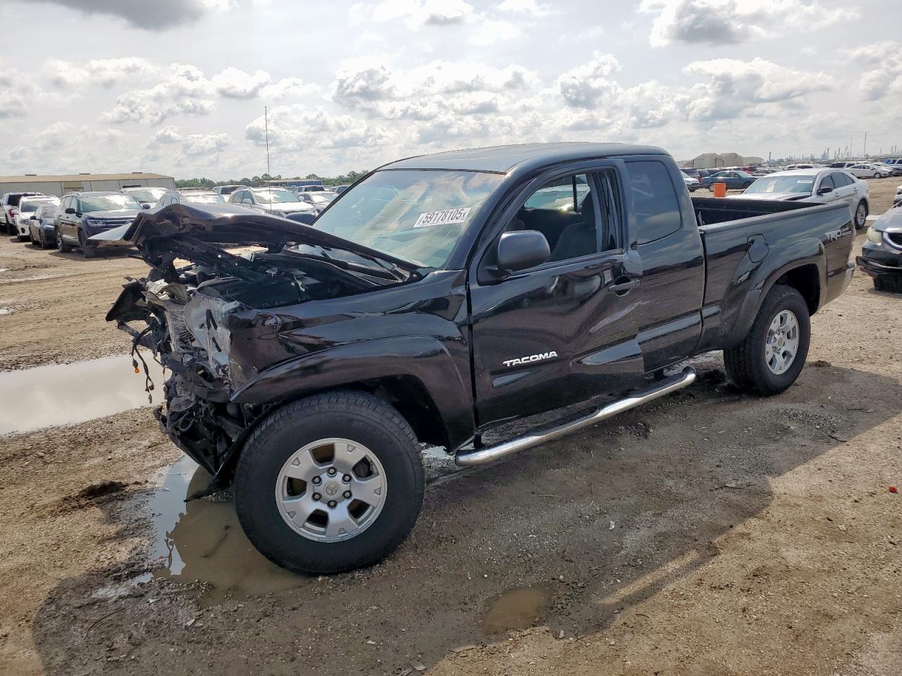 2013 Toyota Tacoma Prerunner Access Cab for Sale in Houston, TX - Front End