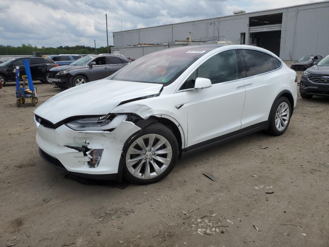 2020 Tesla Model X იყიდება Fredericksburg-ში, VA - Front End