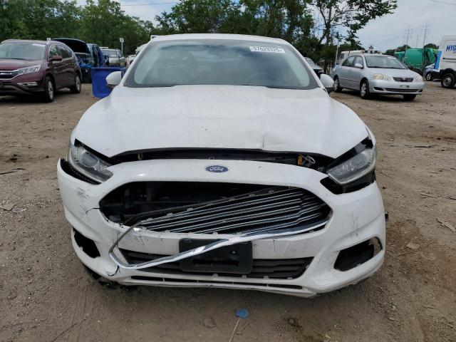 Седани FORD FUSION 2016 Білий