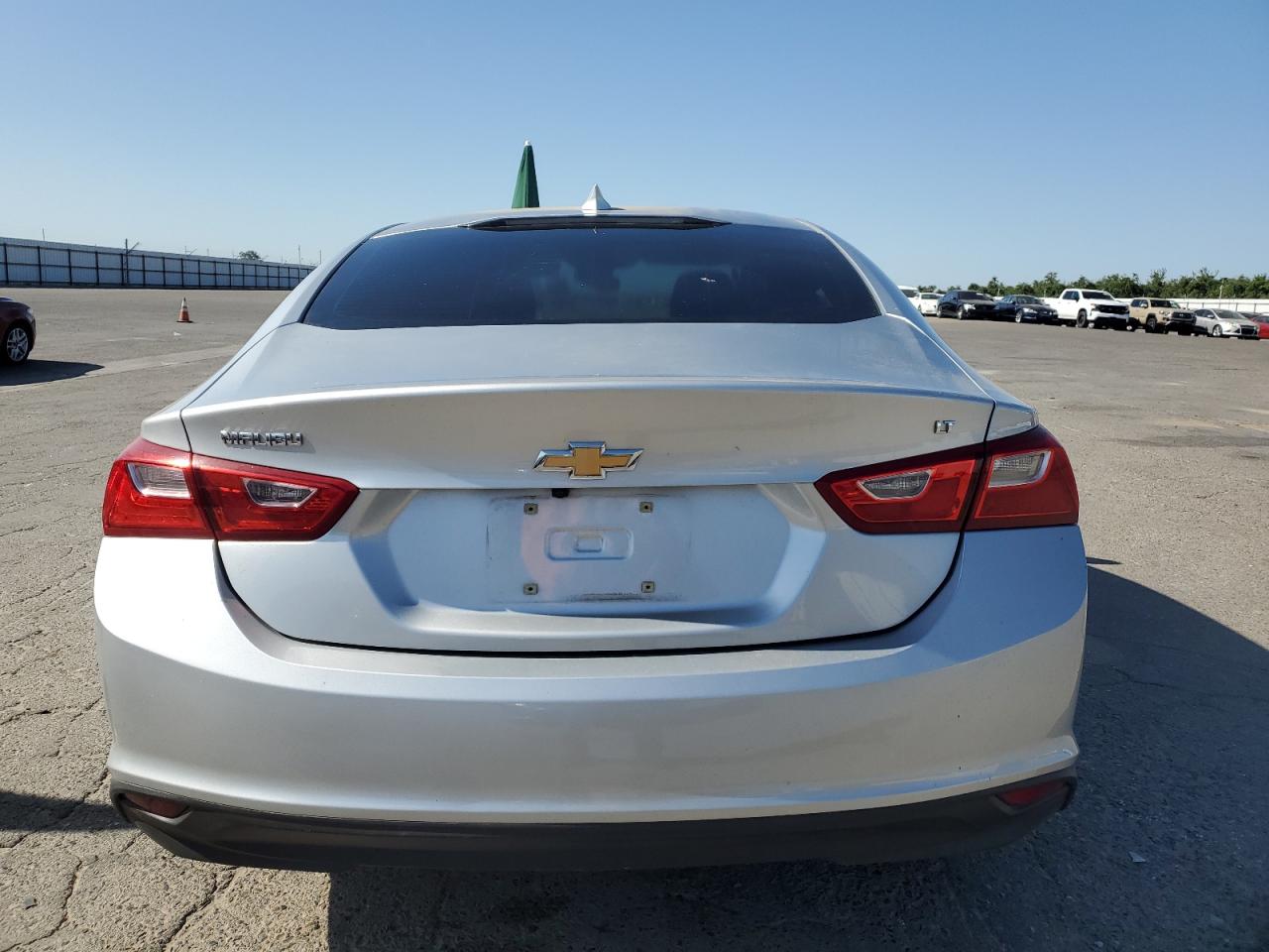2018 Chevrolet Malibu Lt VIN: 1G1ZD5ST3JF138090 Lot: 58791415