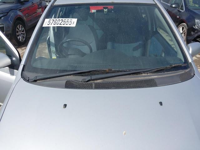 2005 TOYOTA YARIS COLO