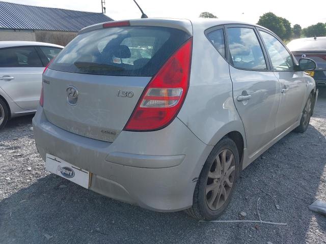 2011 HYUNDAI I30 COMFOR