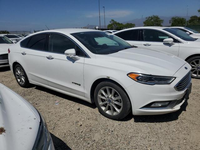 Седани FORD FUSION 2017 Білий
