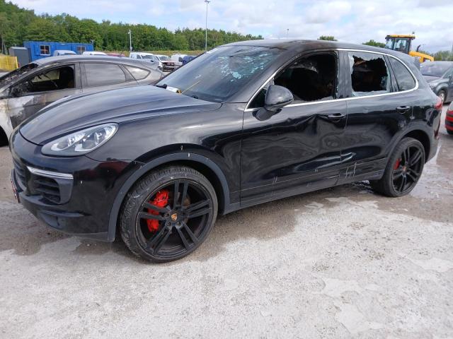 2015 PORSCHE CAYENNE V6