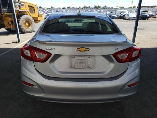  CHEVROLET CRUZE 2017 Srebrny