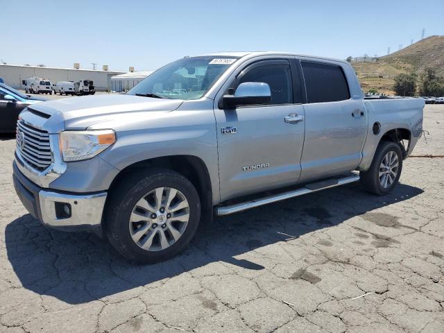  TOYOTA TUNDRA 2016 Srebrny