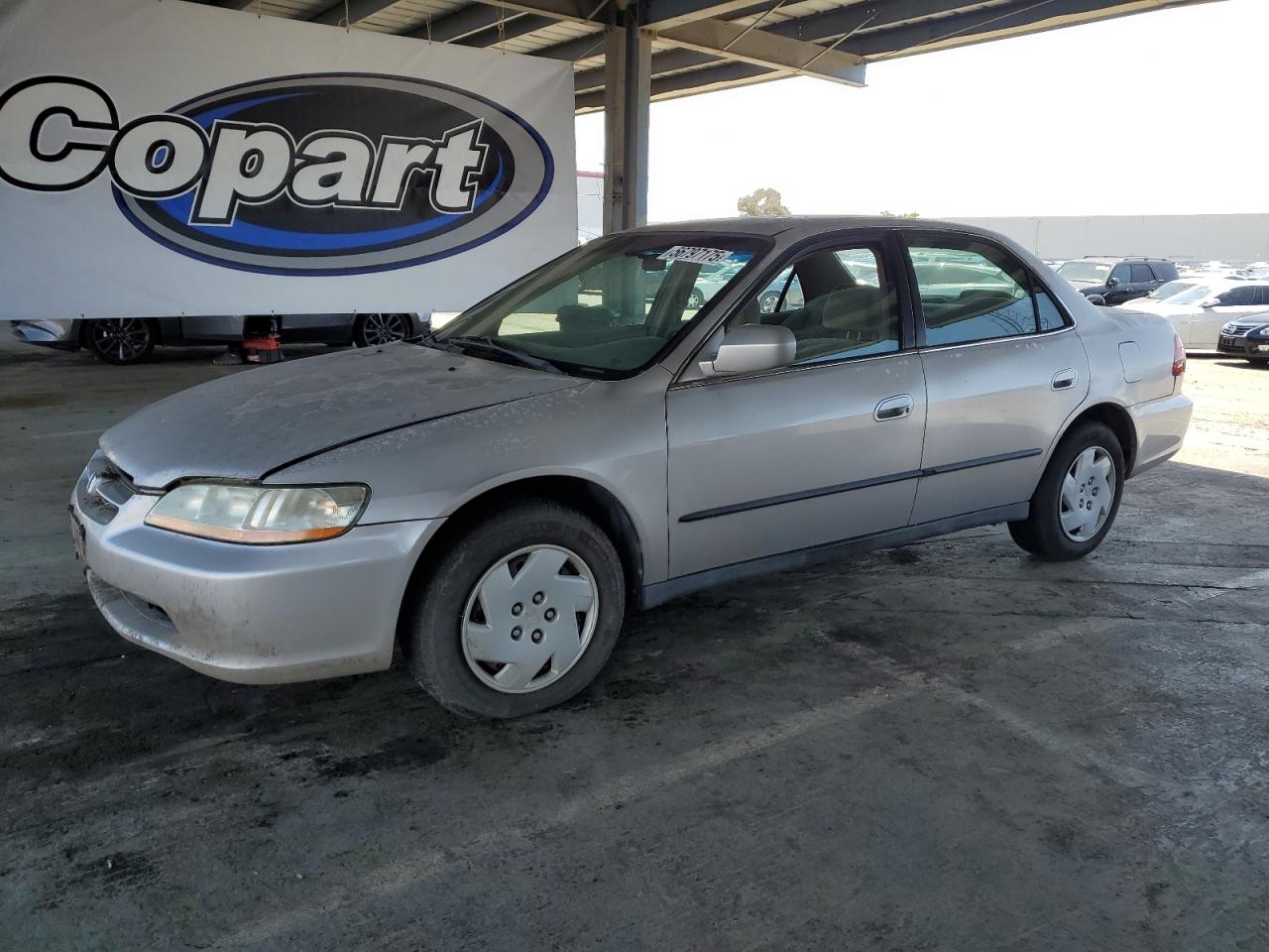 1999 Honda Accord Lx na sprzedaż w Hayward, CA - Minor Dent/Scratches