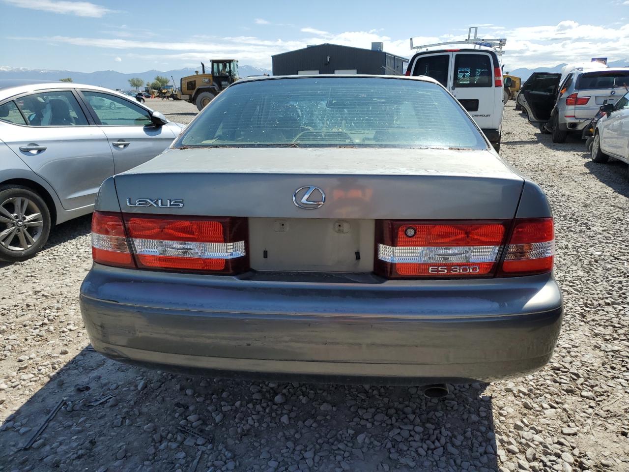 2000 Lexus Es 300 VIN: JT8BF28G0Y5083656 Lot: 57915435
