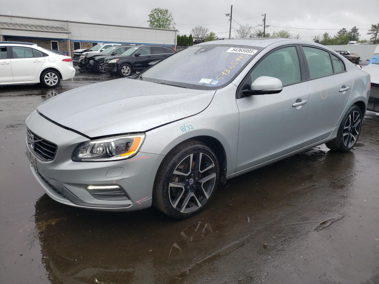 2017 Volvo S60 Dynamic за продажба в New Britain, CT - Rear End