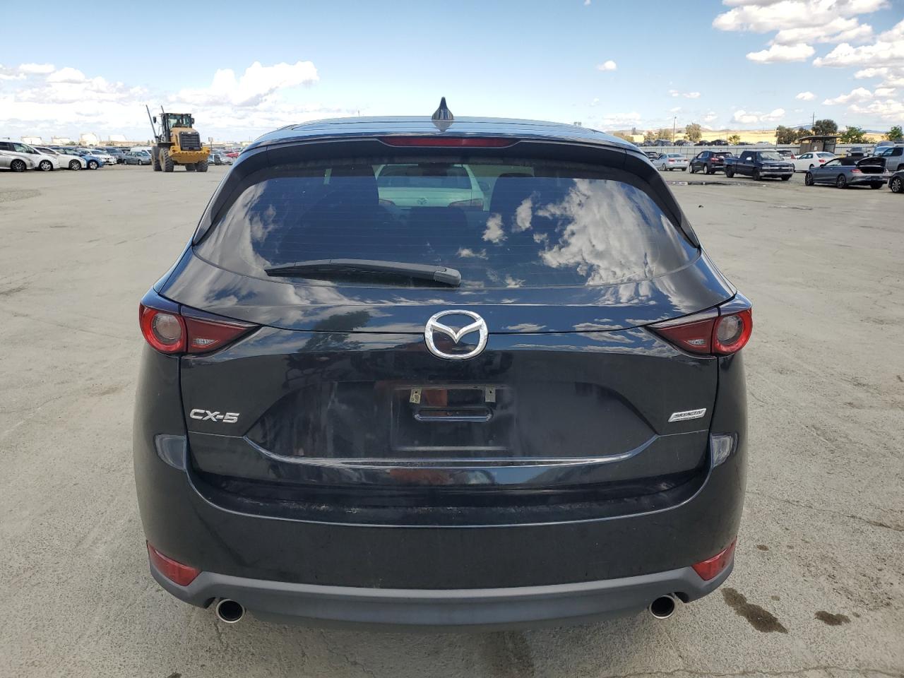 2018 Mazda Cx-5 Sport VIN: JM3KFABM0J1341785 Lot: 56432245