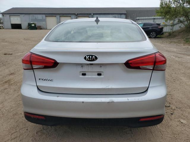  KIA FORTE 2017 Серебристый