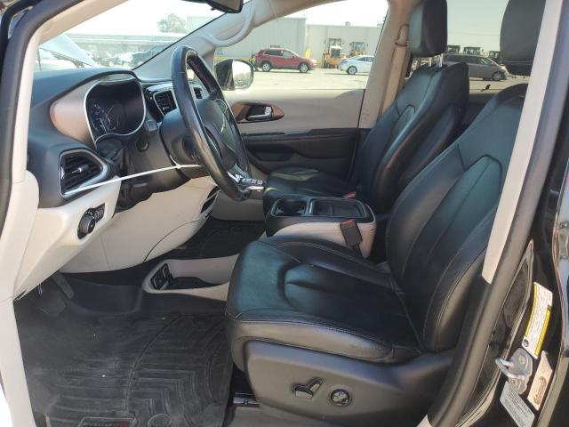  CHRYSLER PACIFICA 2017 Czarny