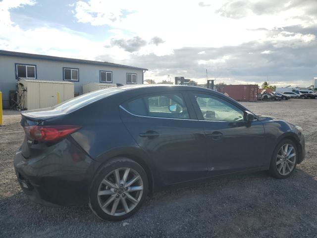  MAZDA 3 2017 Черный