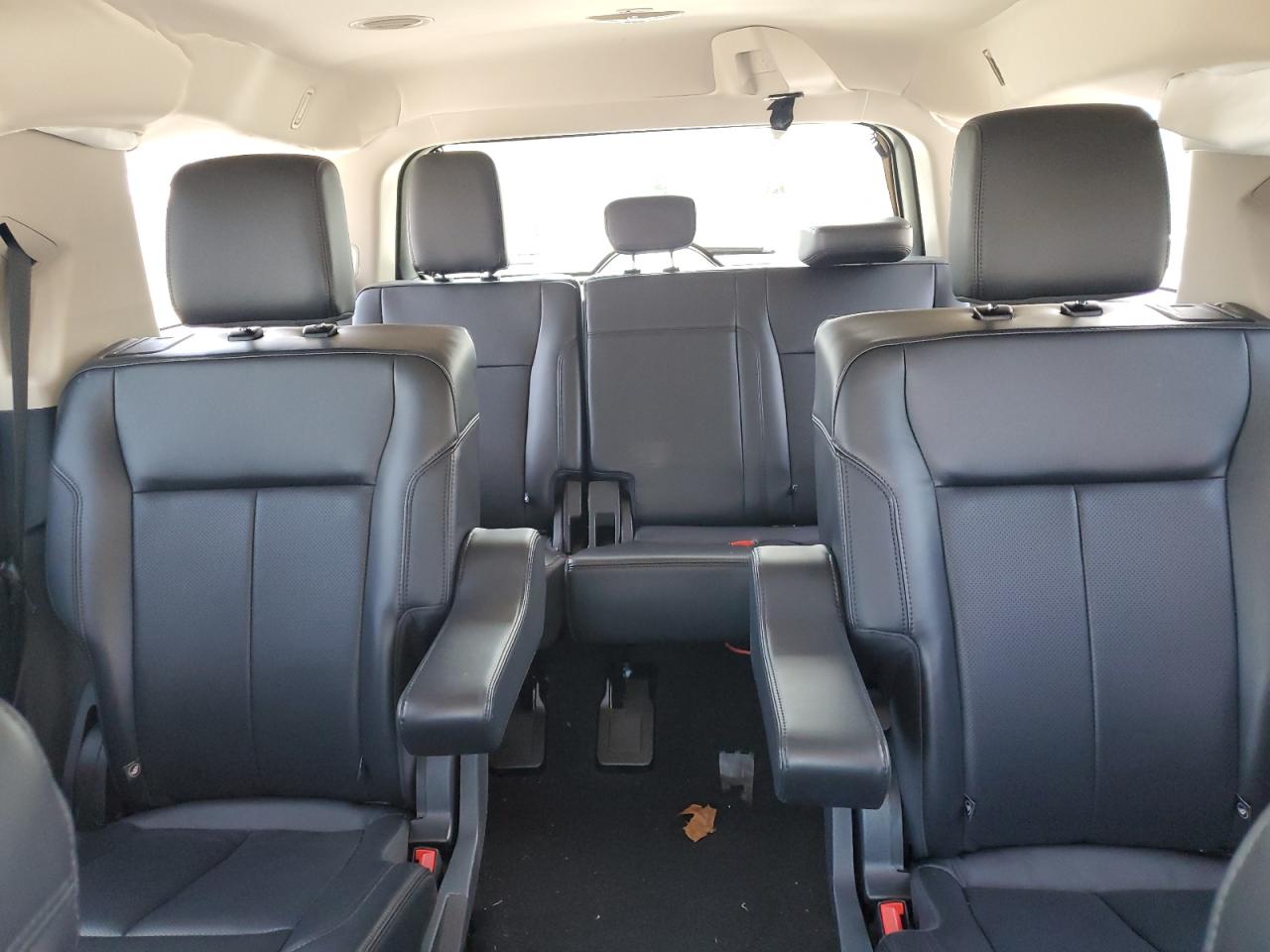2023 Ford Expedition Xlt VIN: 1FMJU1J83PEA62360 Lot: 57276985