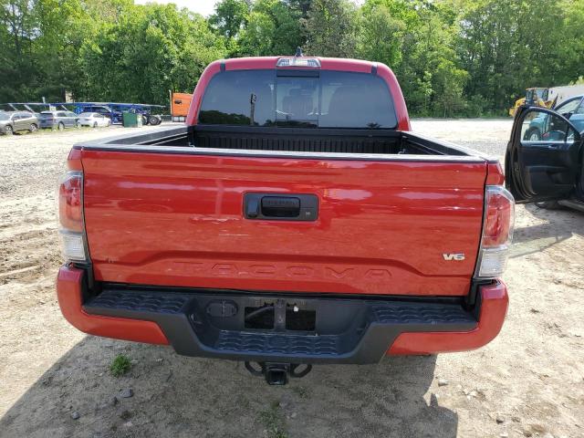  TOYOTA TACOMA 2022 Красный