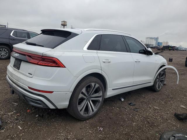  AUDI Q8 2021 Белый