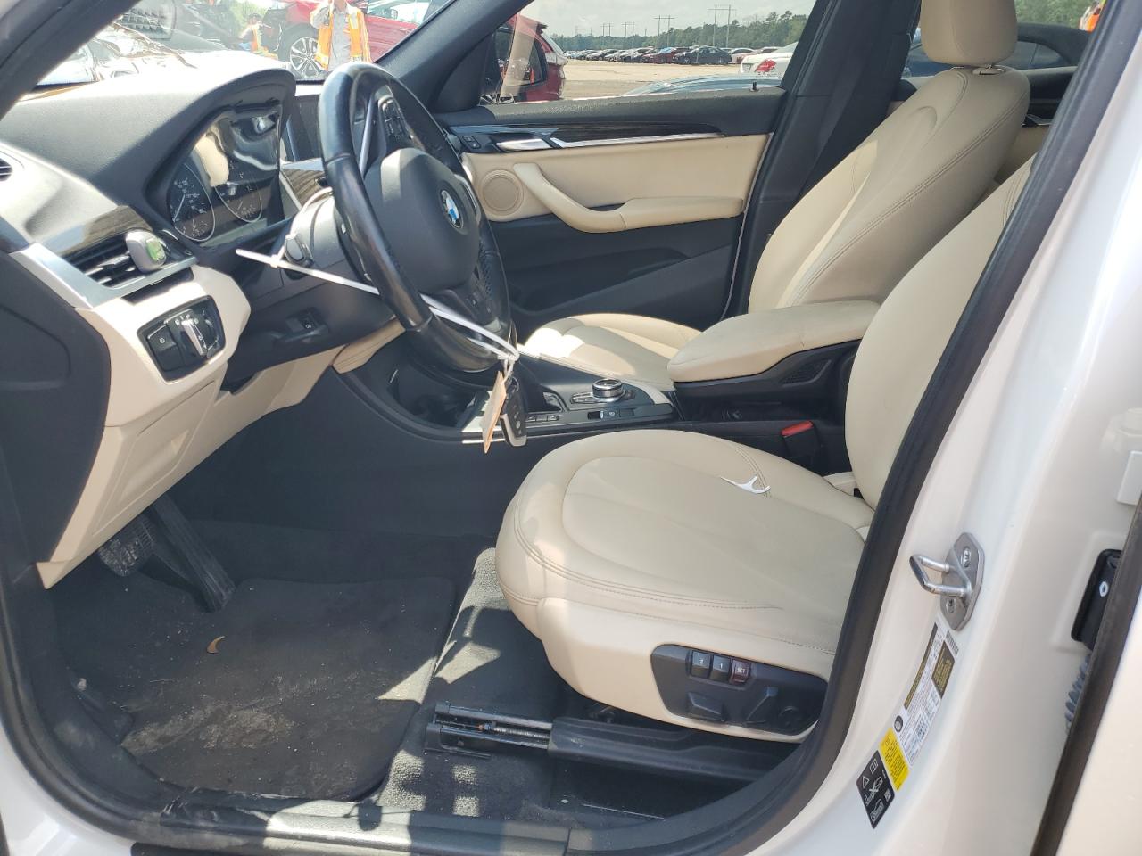 2018 BMW X1 xDrive28I VIN: WBXHT3C30J5K24765 Lot: 58587455