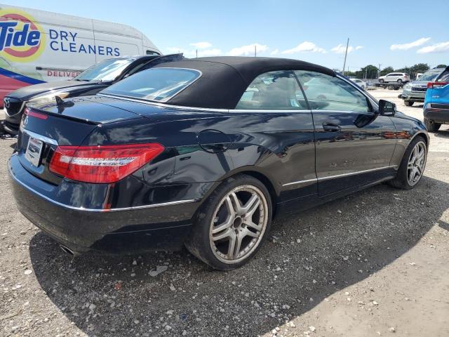  MERCEDES-BENZ E-CLASS 2012 Czarny