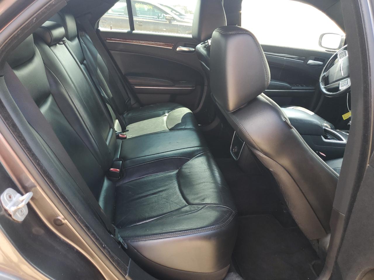 2013 Chrysler 300 VIN: 2C3CCAAG0DH551217 Lot: 56952885