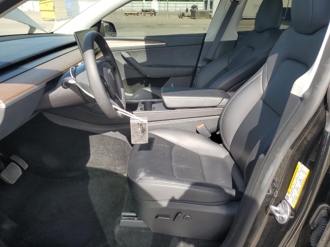 2024 Tesla Model Y VIN: 7SAYGDED0RF131495 Lot: 56849765