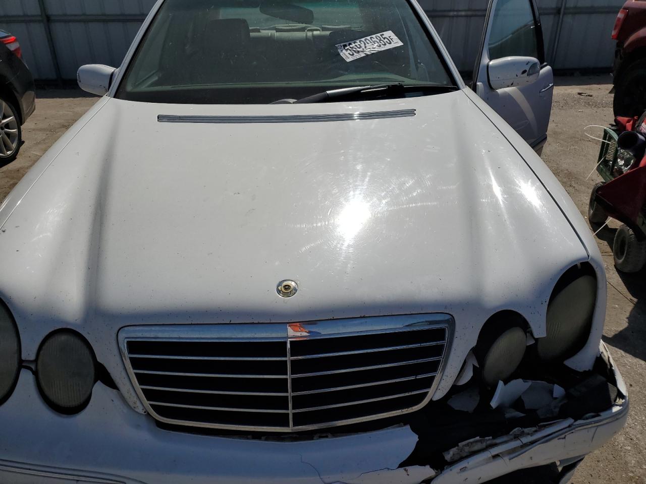 2000 Mercedes-Benz E 320 VIN: WDBJF65JXYB094507 Lot: 56929685