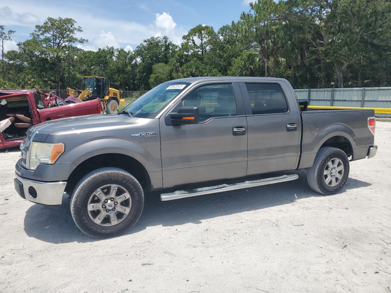 2013 Ford F150 Supercrew for Sale in Fort Pierce, FL - Rollover