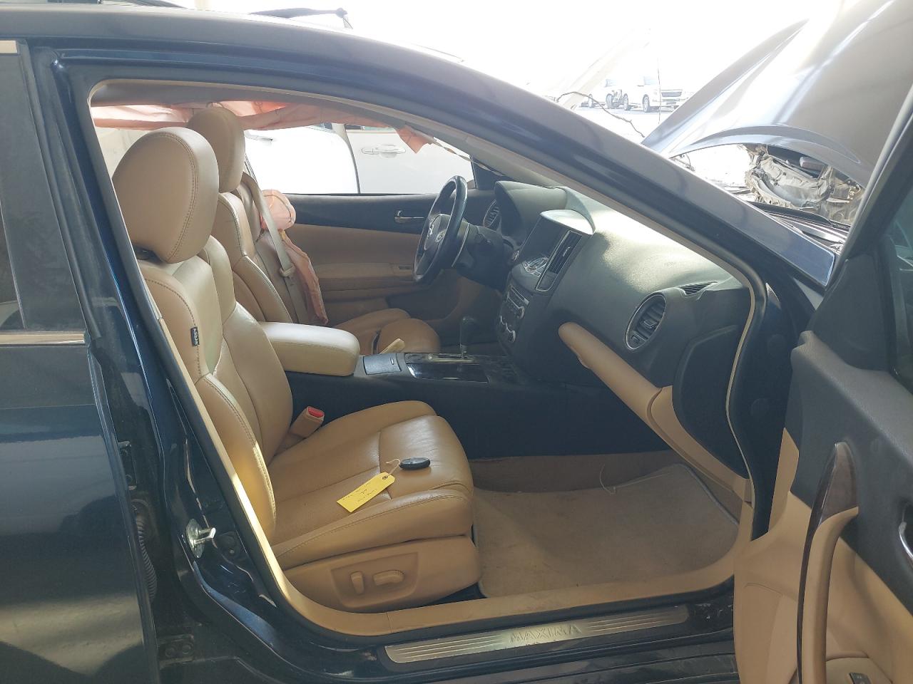 1N4AA5AP1BC822274 - 2011 Nissan MAXIMA - #undefined