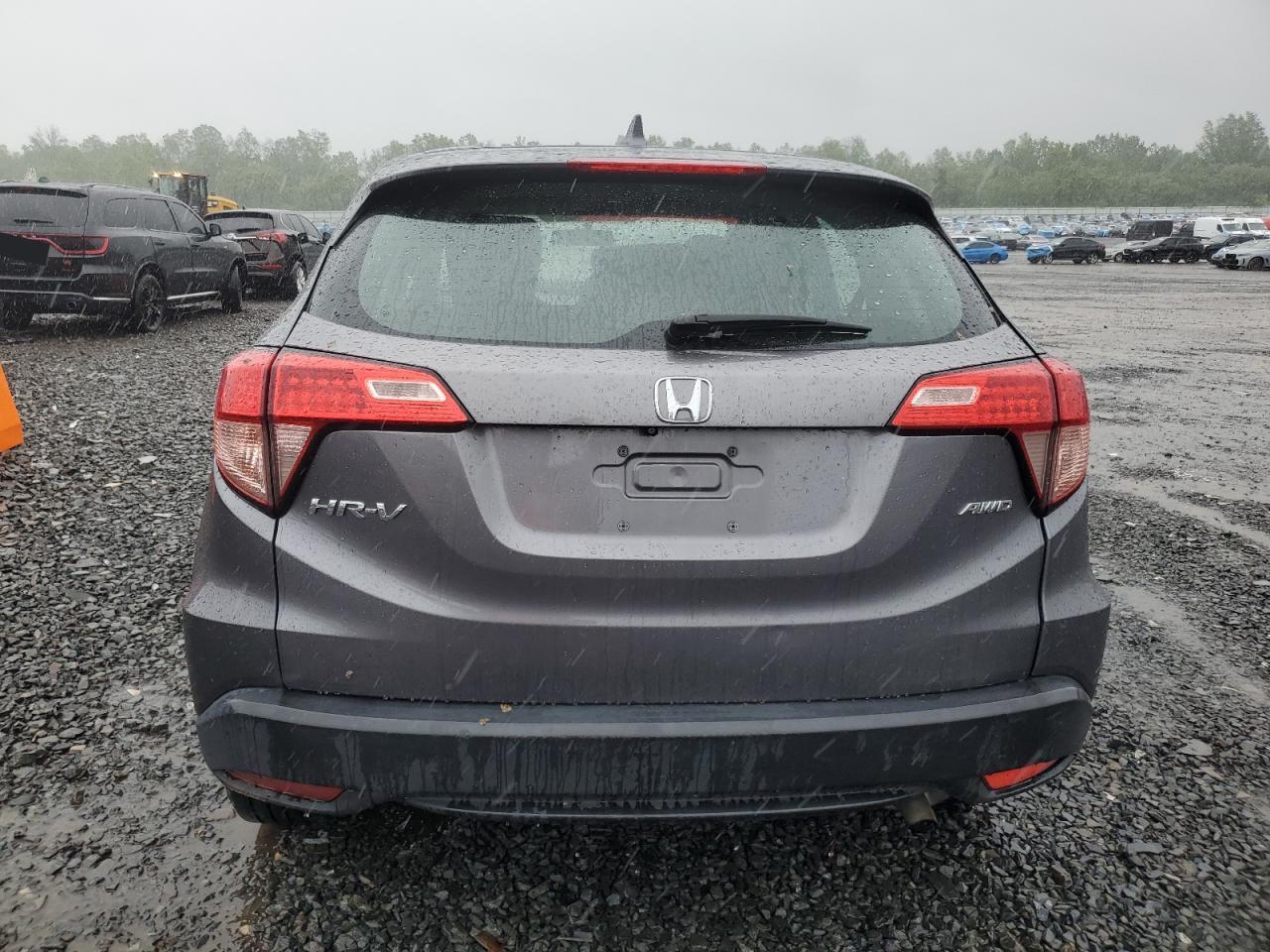 2016 Honda Hr-V Lx VIN: 3CZRU6H35GM717685 Lot: 56775205