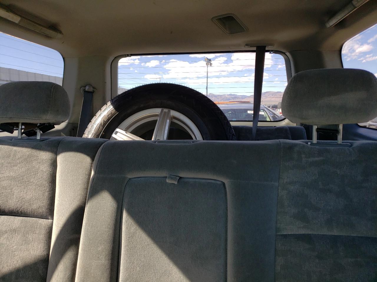 2005 Honda Pilot Ex VIN: 2HKYF18415H555533 Lot: 57356775