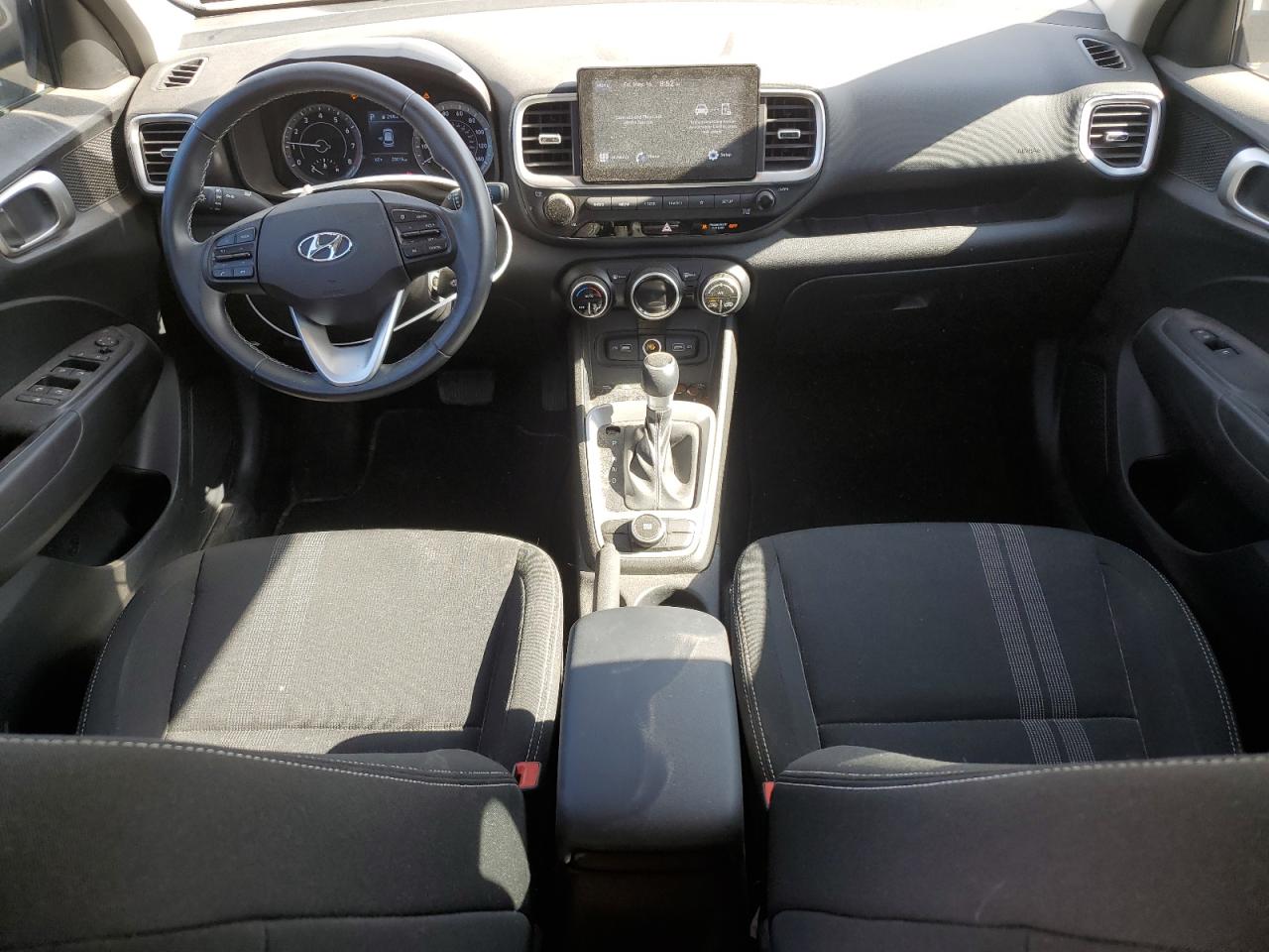 2022 Hyundai Venue Sel VIN: KMHRC8A33NU208388 Lot: 57341775