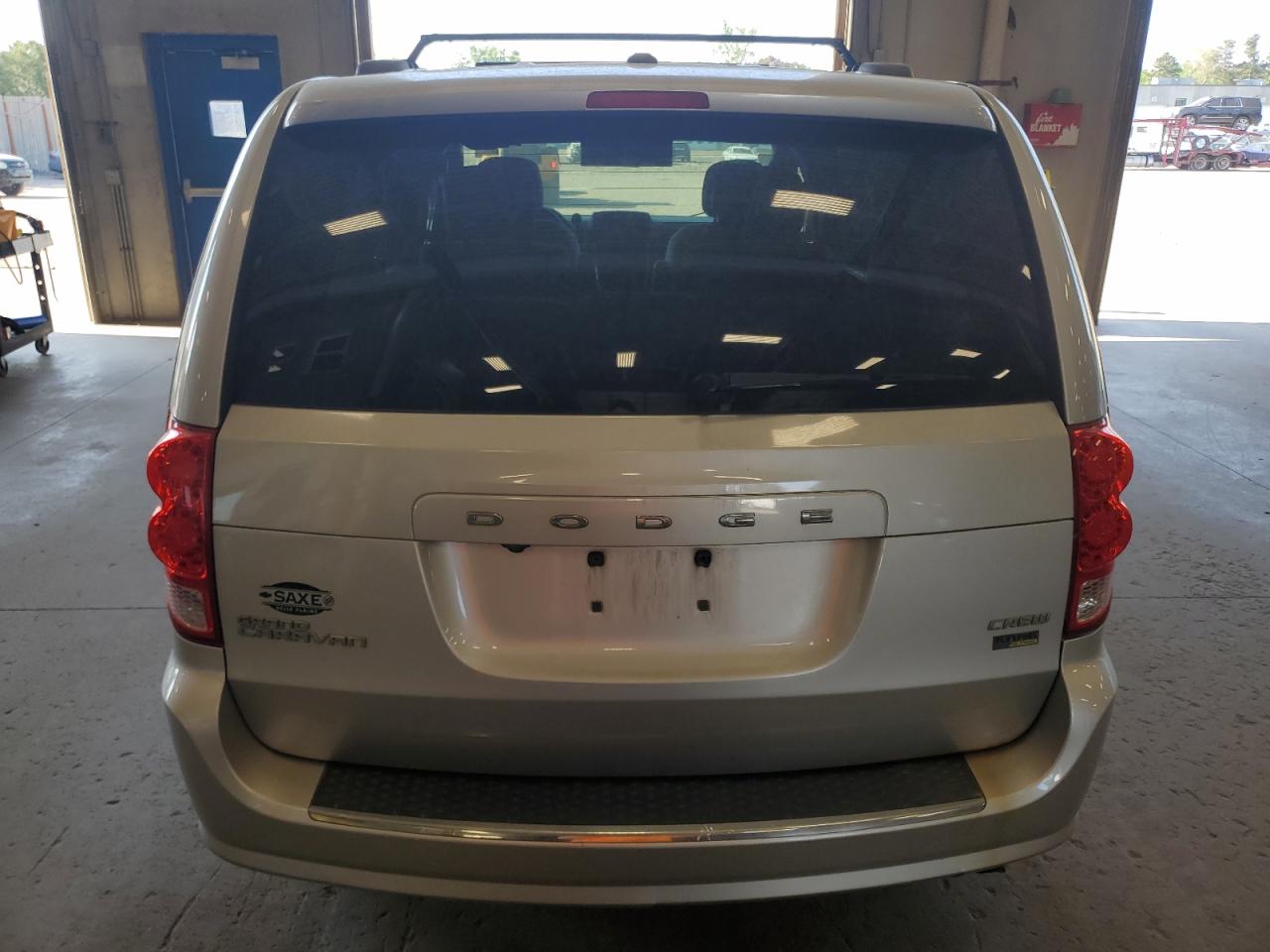 2011 Dodge Grand Caravan Crew VIN: 2D4RN5DG9BR700141 Lot: 56925095