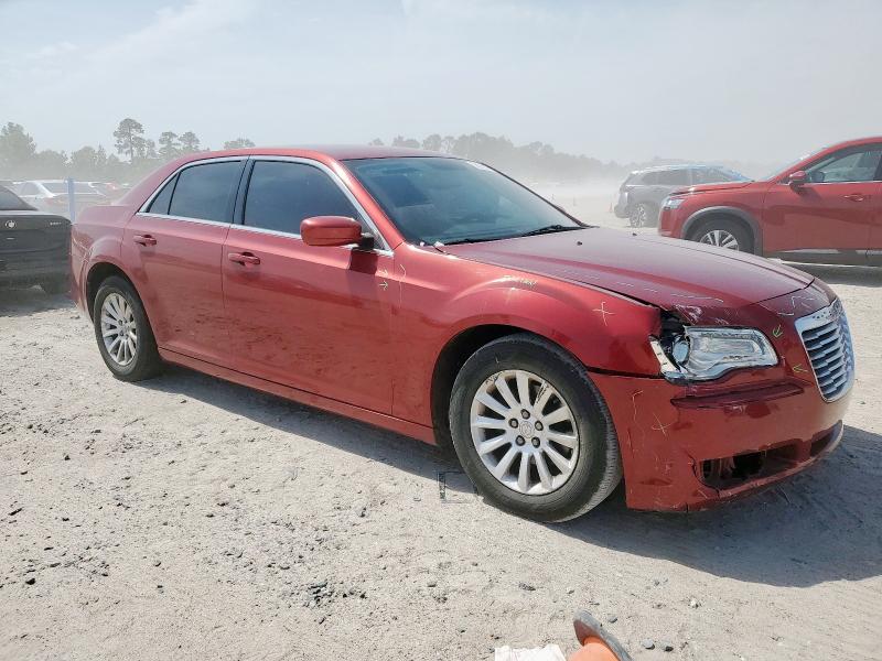  CHRYSLER 300 2013 Czerwony