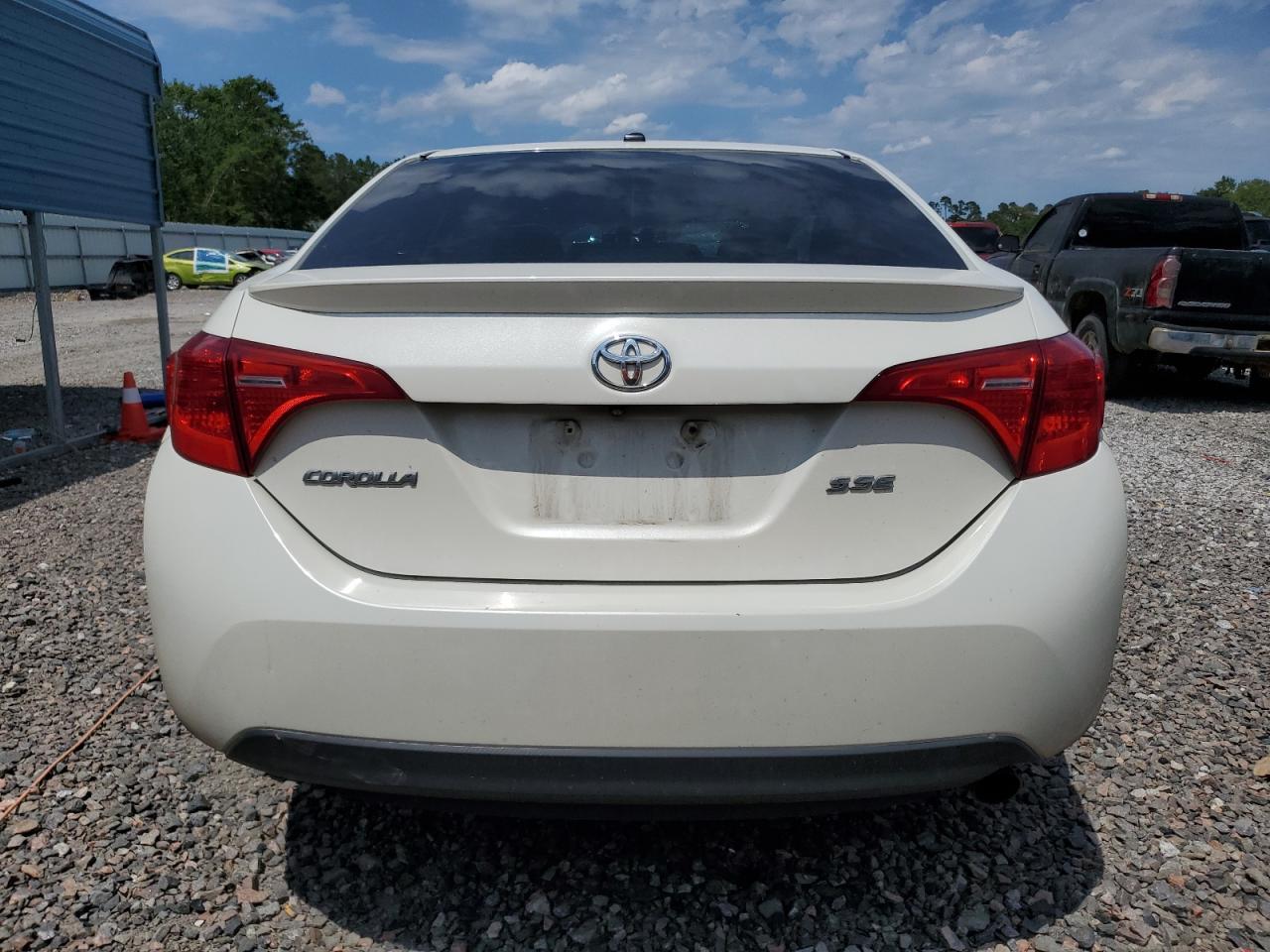 2017 Toyota Corolla L VIN: 5YFBURHE7HP580138 Lot: 58225965