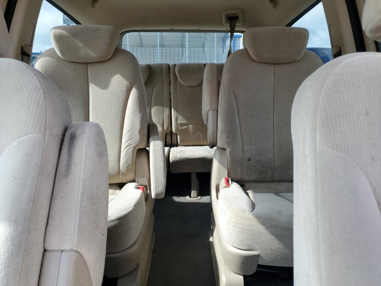 2009 Kia Sedona Ex VIN: KNDMB233596277055 Lot: 55603875