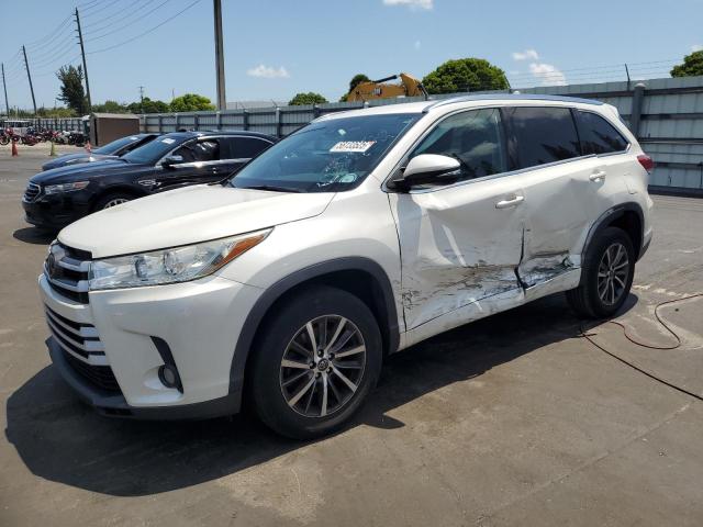  TOYOTA HIGHLANDER 2018 White