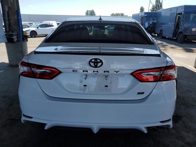  TOYOTA CAMRY 2020 White