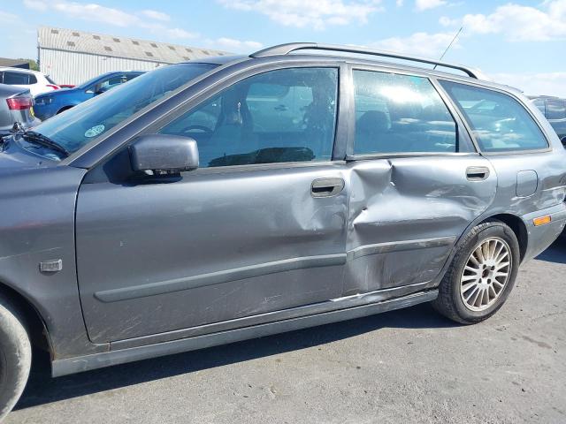 2003 VOLVO V40 D SPOR