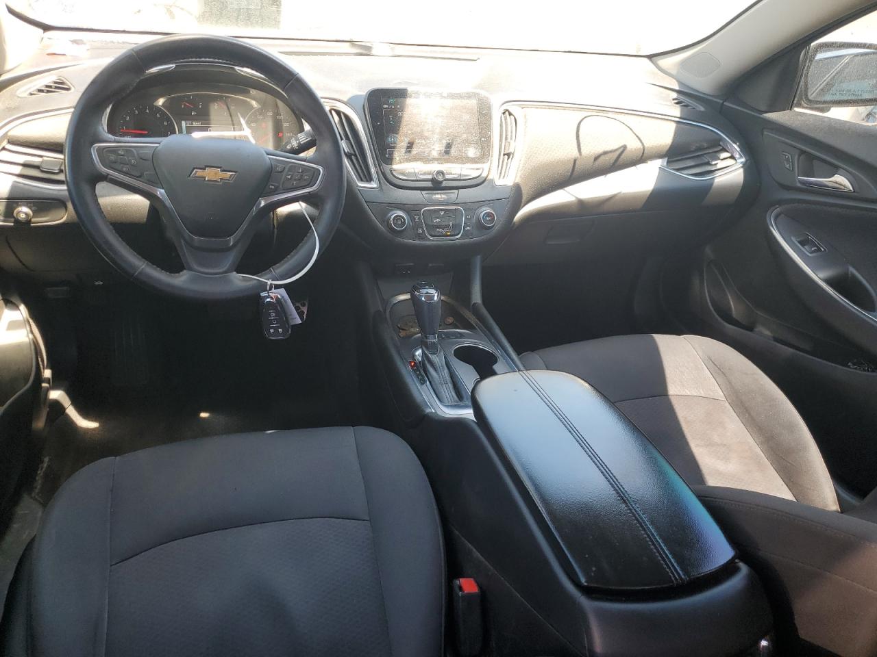2018 Chevrolet Malibu Lt VIN: 1G1ZD5ST1JF123068 Lot: 55976275