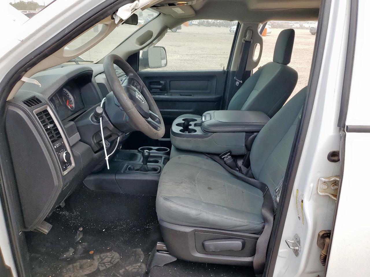 2018 Ram 2500 St VIN: 3C6UR5HJ5JG190058 Lot: 57598065