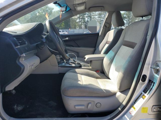  TOYOTA CAMRY 2014 Srebrny