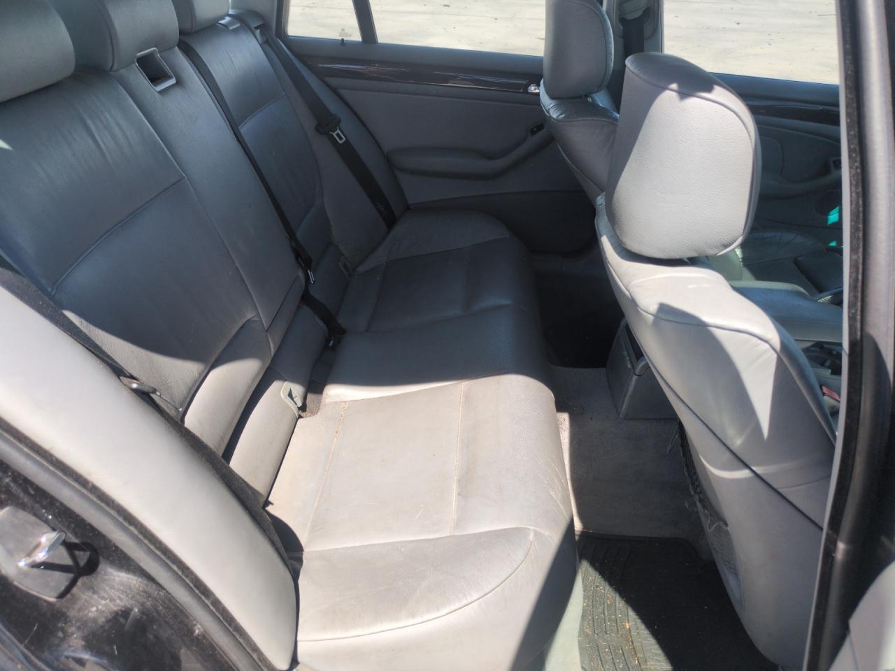 2001 BMW 325 It VIN: WBAAW33451EN80334 Lot: 57433055